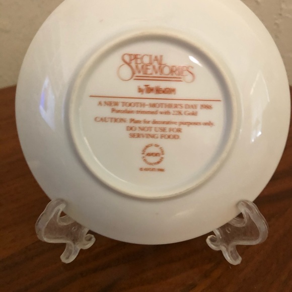 “A New Tooth” Collectible Plate - Picture 2 of 2